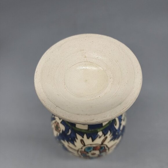 Vintage Hand painted Turkish Iznik Persian Pottery Vase 6.5 Inches Fluted - Picture 3 of 5